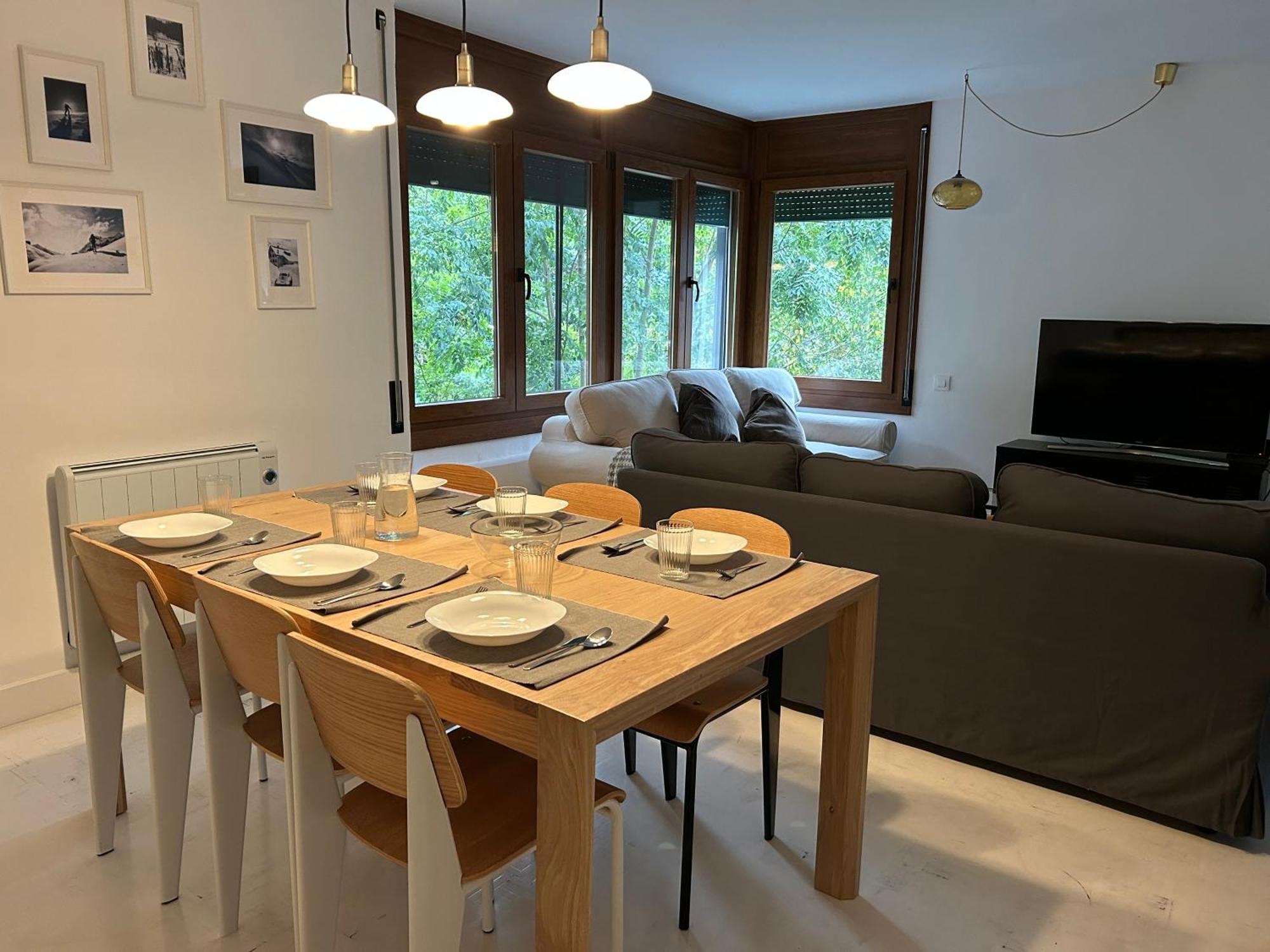 Tuca - Piso De 3 Habitaciones En Betren-Vielha Con Garaje Eksteriør billede